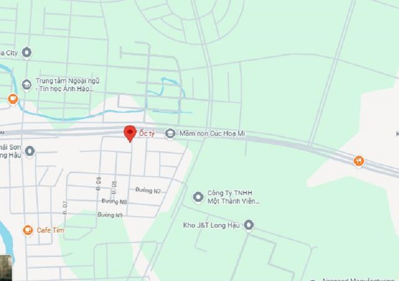Vị trí của quán dễ tìm, nằm trong khu vực Long Hậu