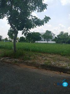 Bán gấp lô đất dãy A2-xx kdc phú xuân vạn phát hưng