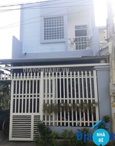 Bán nhà ấp 4 xã Long Hậu đường 826c 