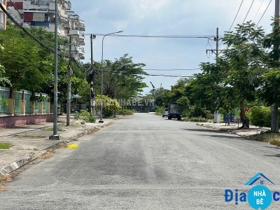 Bán đất hẻm 526 Nguyễn Văn Tạo