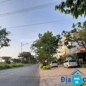 Cho thuê biệt thự Ngân Long mặt tiền Nguyễn Hữu Thọ - ảnh 3