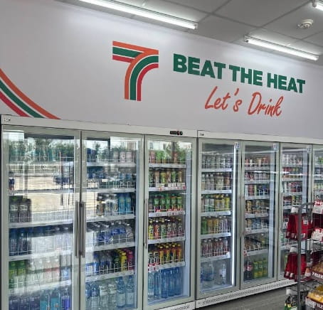 7-Eleven nằm trên trục đường chính trong KCN Long Hậu