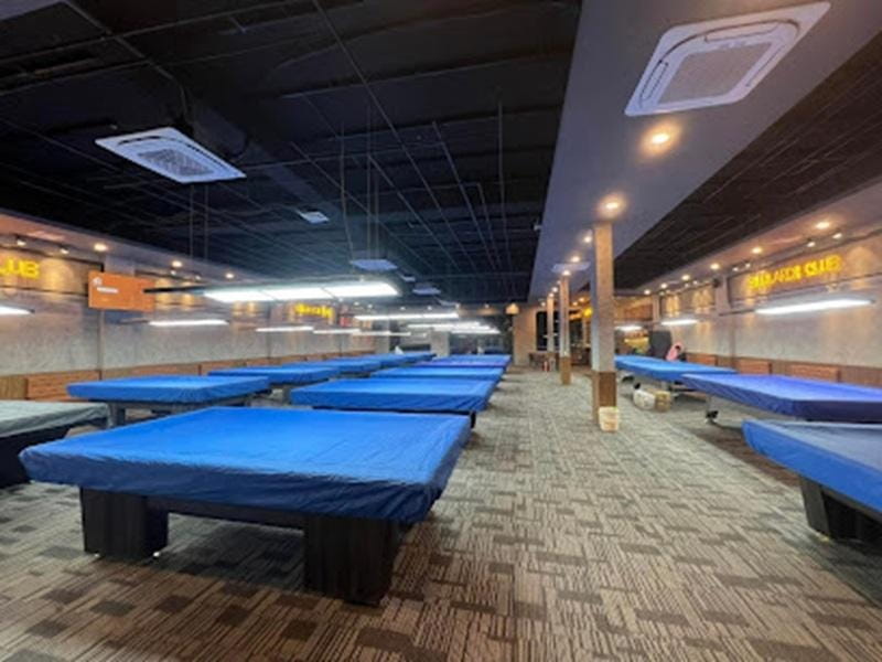 Không gian bida 006 Long Hậu chuyên nghiệp, thân thiện