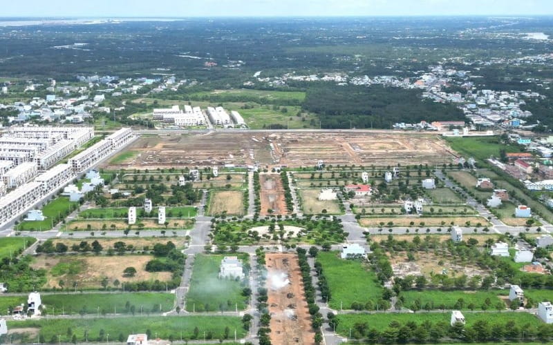 Cần Giuộc có không gian gian sanh, sông ngòi mát mẻ quanh năm