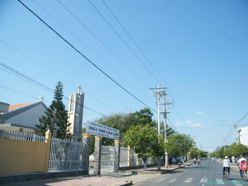 Ảnh minh họa Giờ thánh lễ Nhà thờ Cần Giờ